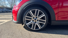 MINI Hatchback 2.0 Cooper S Exclusive 3dr Auto Petrol Hatchback